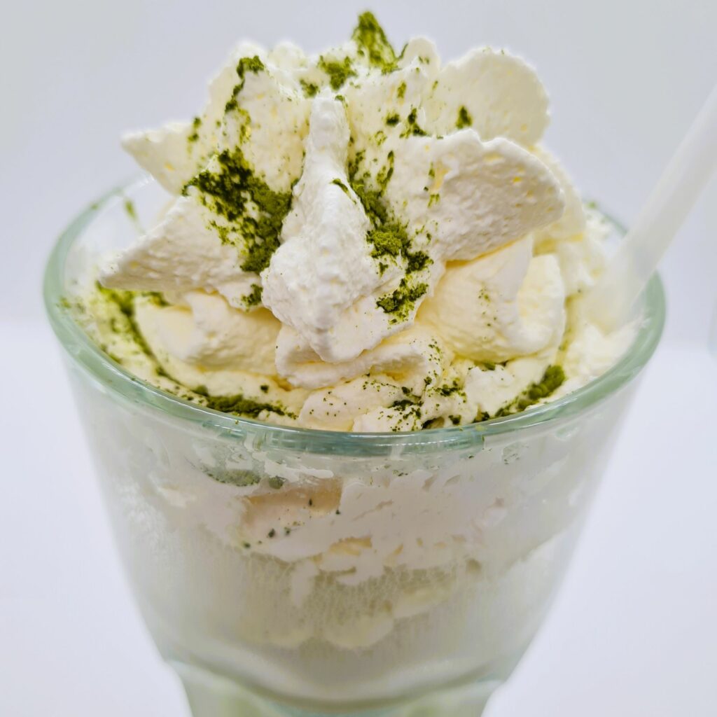 Royal Iced Matcha Latte
Royal Shakes - Milchshakes für Genießer