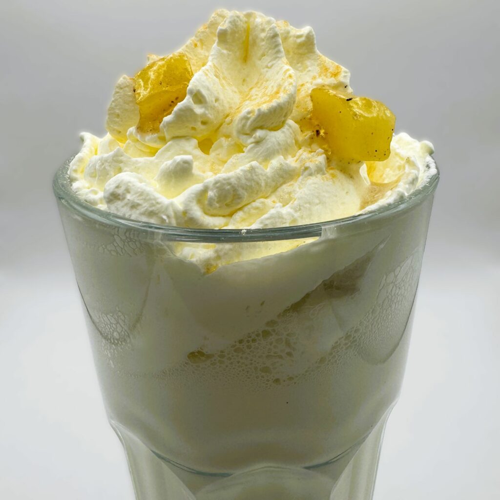 royal-ananas-rum-sahne